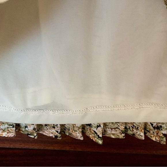 Via Sant Andrea 90's Floral Knife Pleated Midi Skirt, Size 6 - Picture 8 of 9